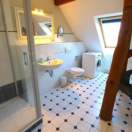 Appartement Danas , Nur 200 M Vom Entfernt *