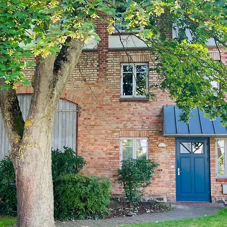 Danas , Nur 200 M Vom Entfernt