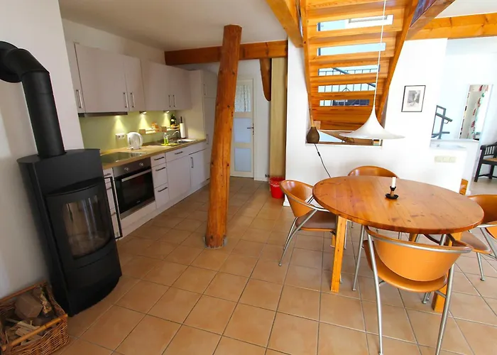 Danas , Nur 200 M Vom Entfernt דירה רריק