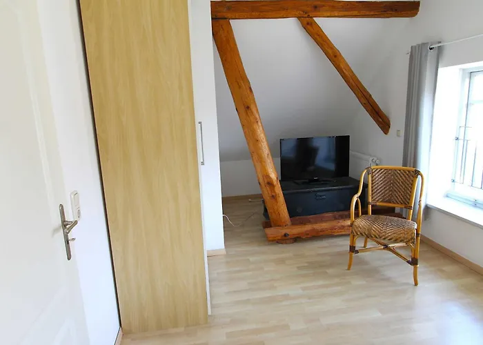 Danas , Nur 200 M Vom Entfernt *